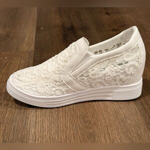 Chic White Lace Slip-On Wedge Sneakers